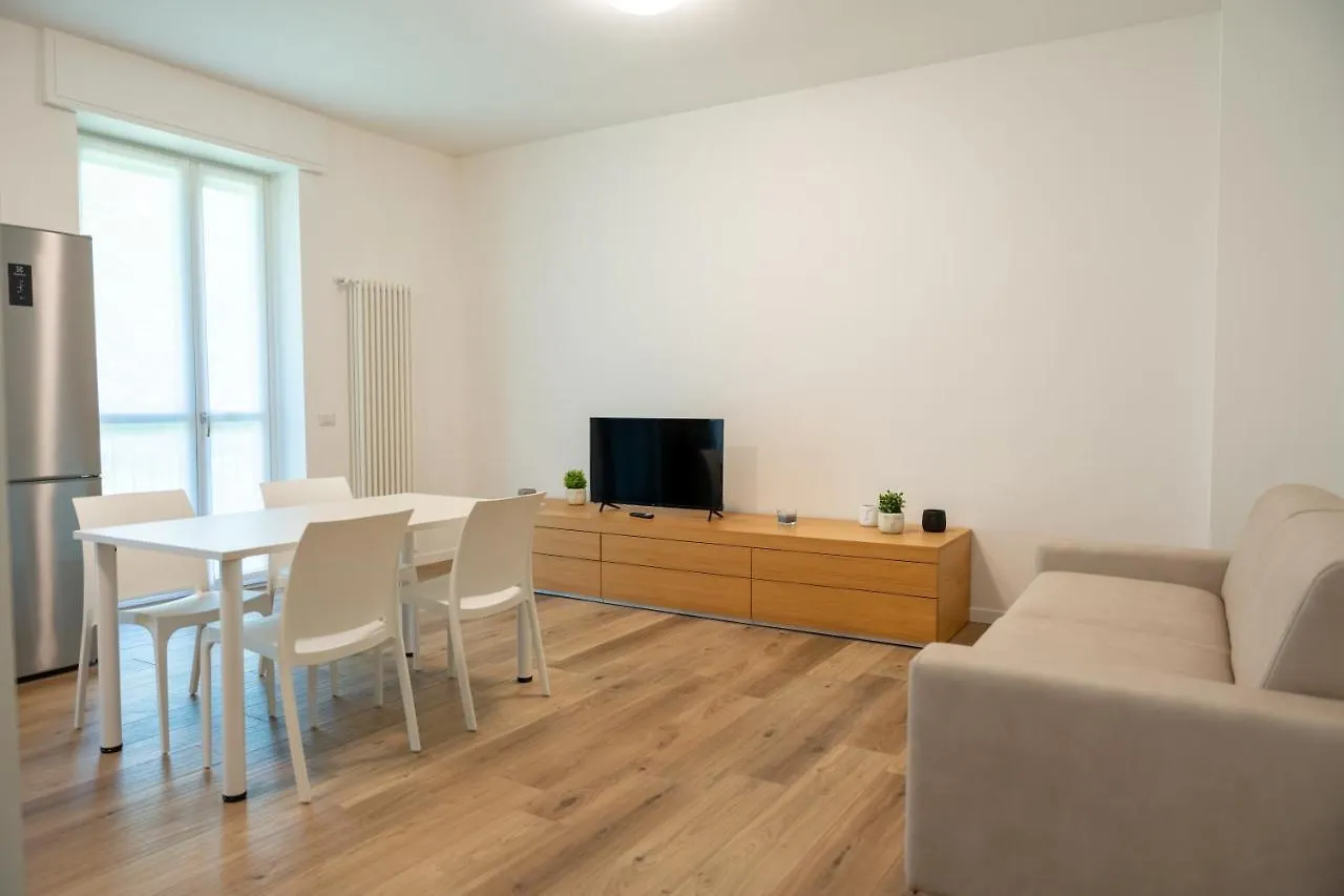 Appartamento 15Min Metro Duomo - Rho Fiera - Skyscraper Kitchen Milano