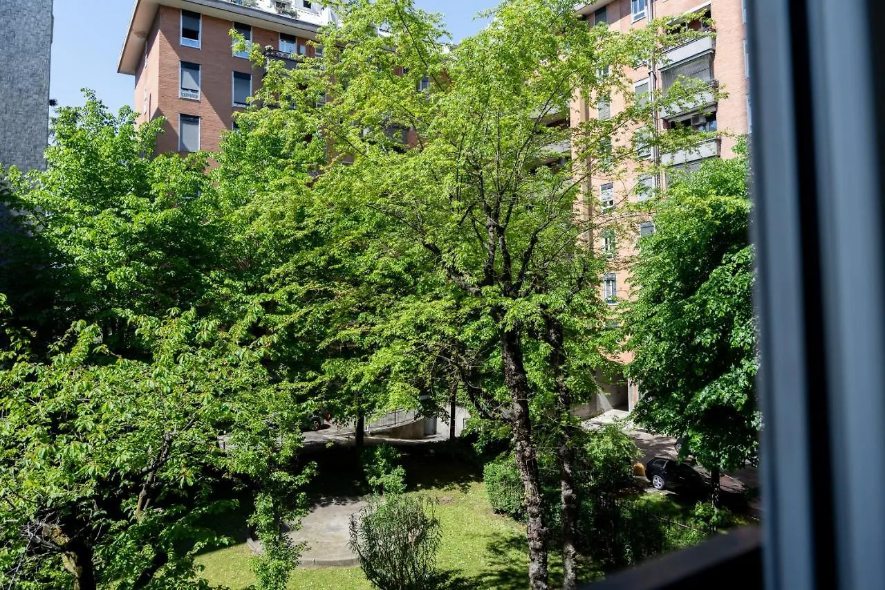 15Min Metro Duomo - Rho Fiera - Skyscraper Kitchen Apartment Milan
